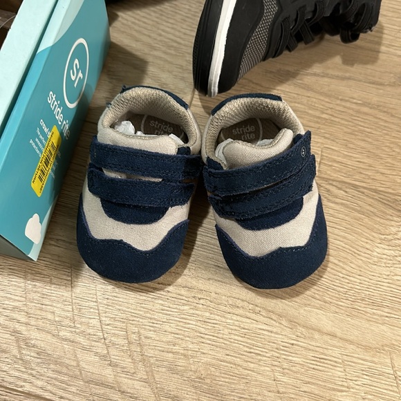 Baby shoes bundle - Picture 12 of 17